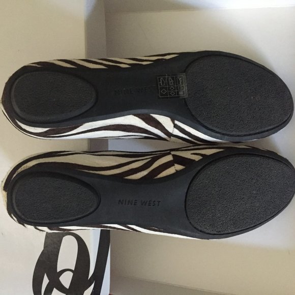 Nine West Flats - Picture 6 of 7